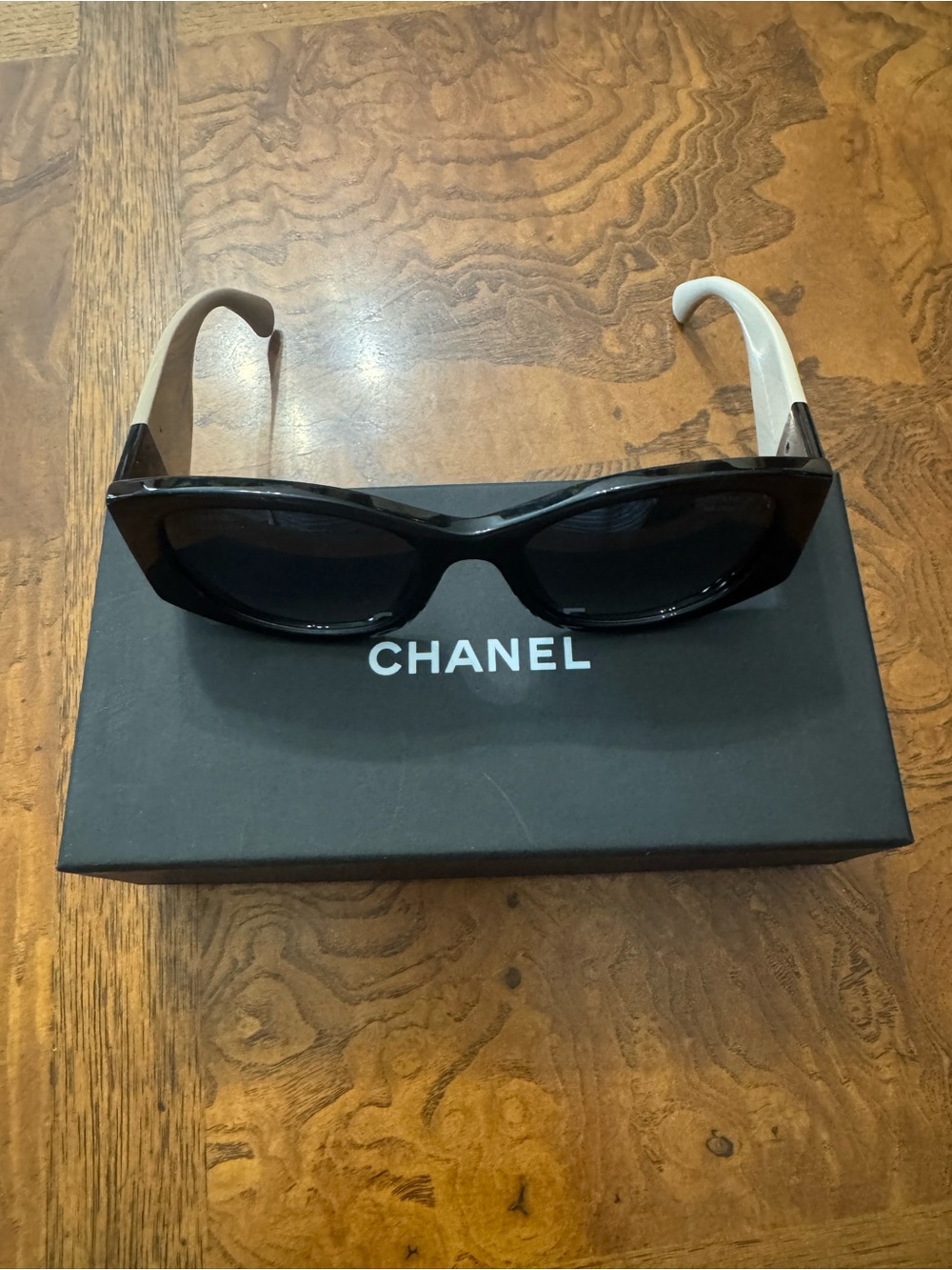 Chanel Oval Sunglasses Beige/black with case, box - Picture 8 of 12